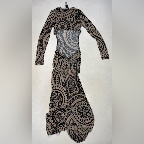 Fashion Nova Eliza Maxi Dress Women Medium Beige Pattern Stretch NWT - Picture 3 of 8